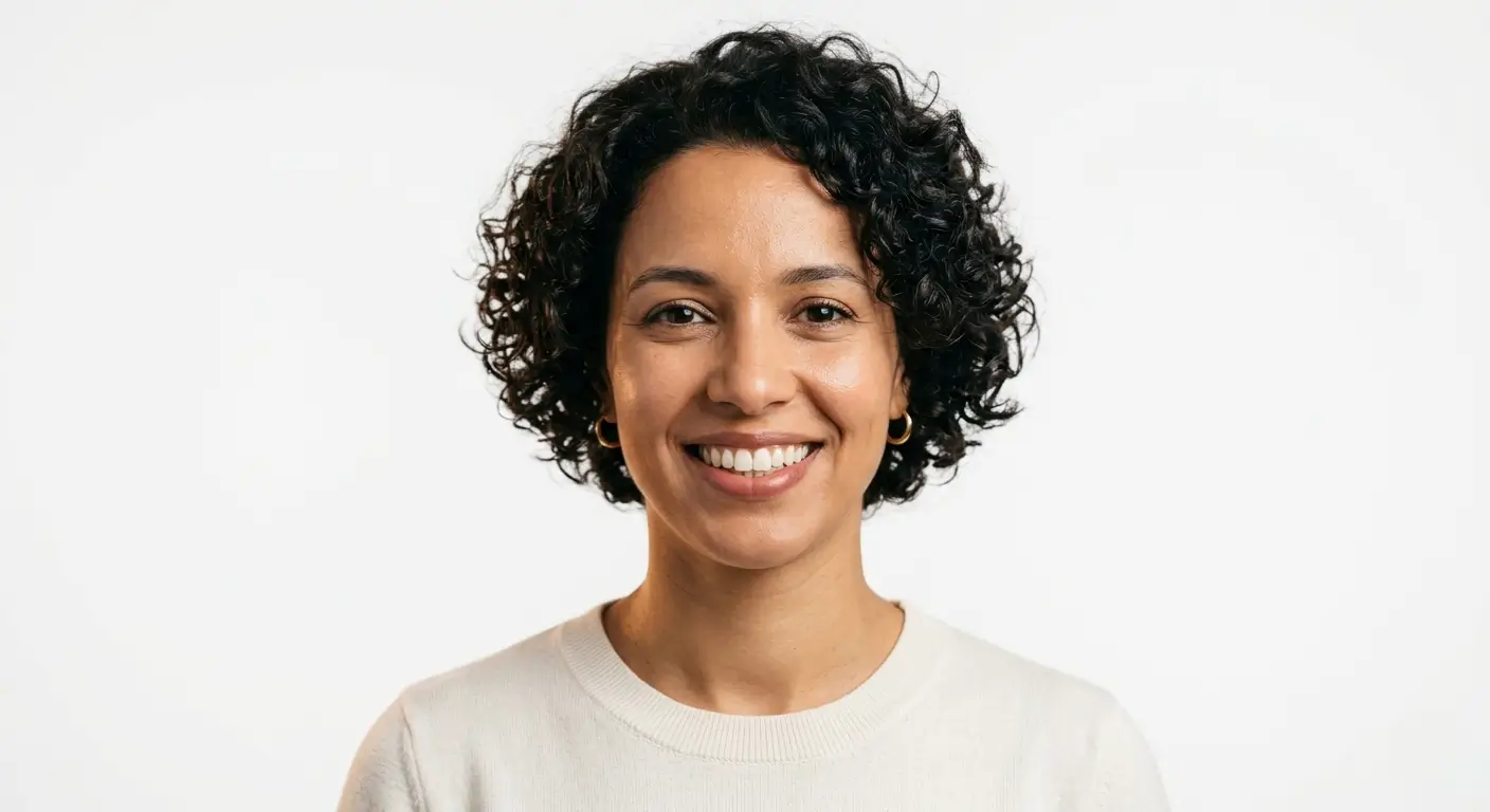 Patiente souriante au Dr Elazarifi Hajar, Casablanca